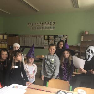halloween-ve-skole-listopad-24-10-.jpg