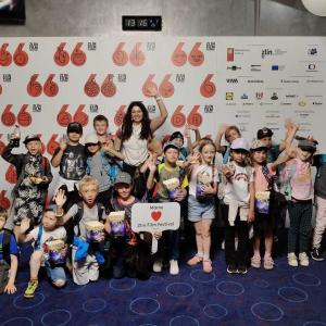 0dc00627-3d5a-49de-b52d-2f25ebabcd18.jpg